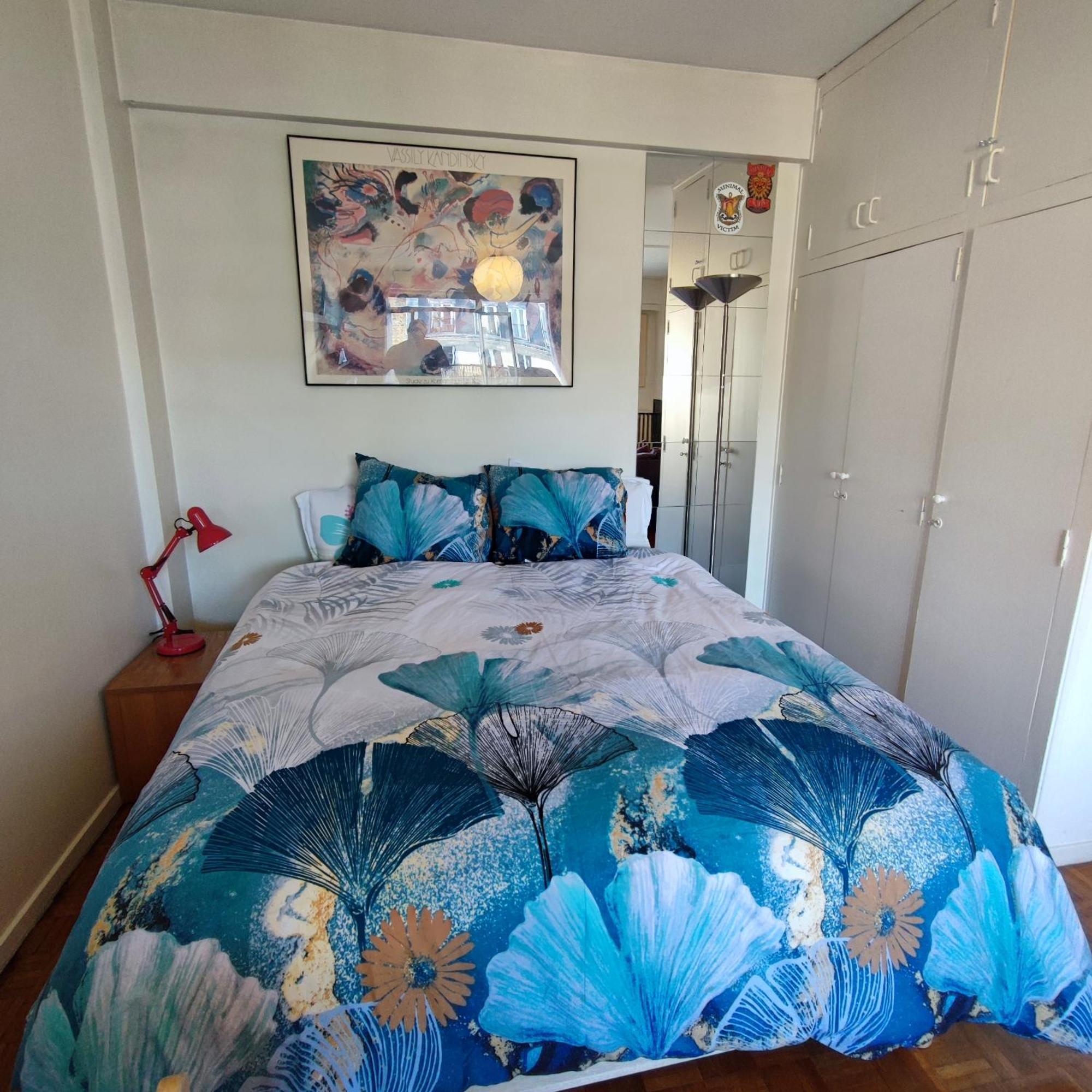 Cosy Et Spacieux Avec Emplacement Ideal Appartamento